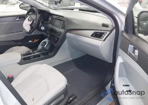 2016 Hyundai Sonata Se z USA, uszkodzony, nr VIN 5NPE24AF4GH296275